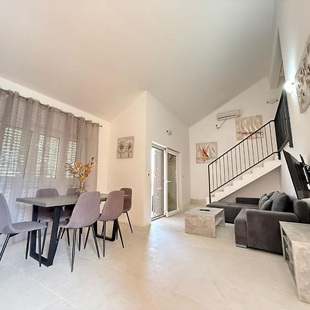 Apartments Andela Petrcane Ngoại thất bức ảnh